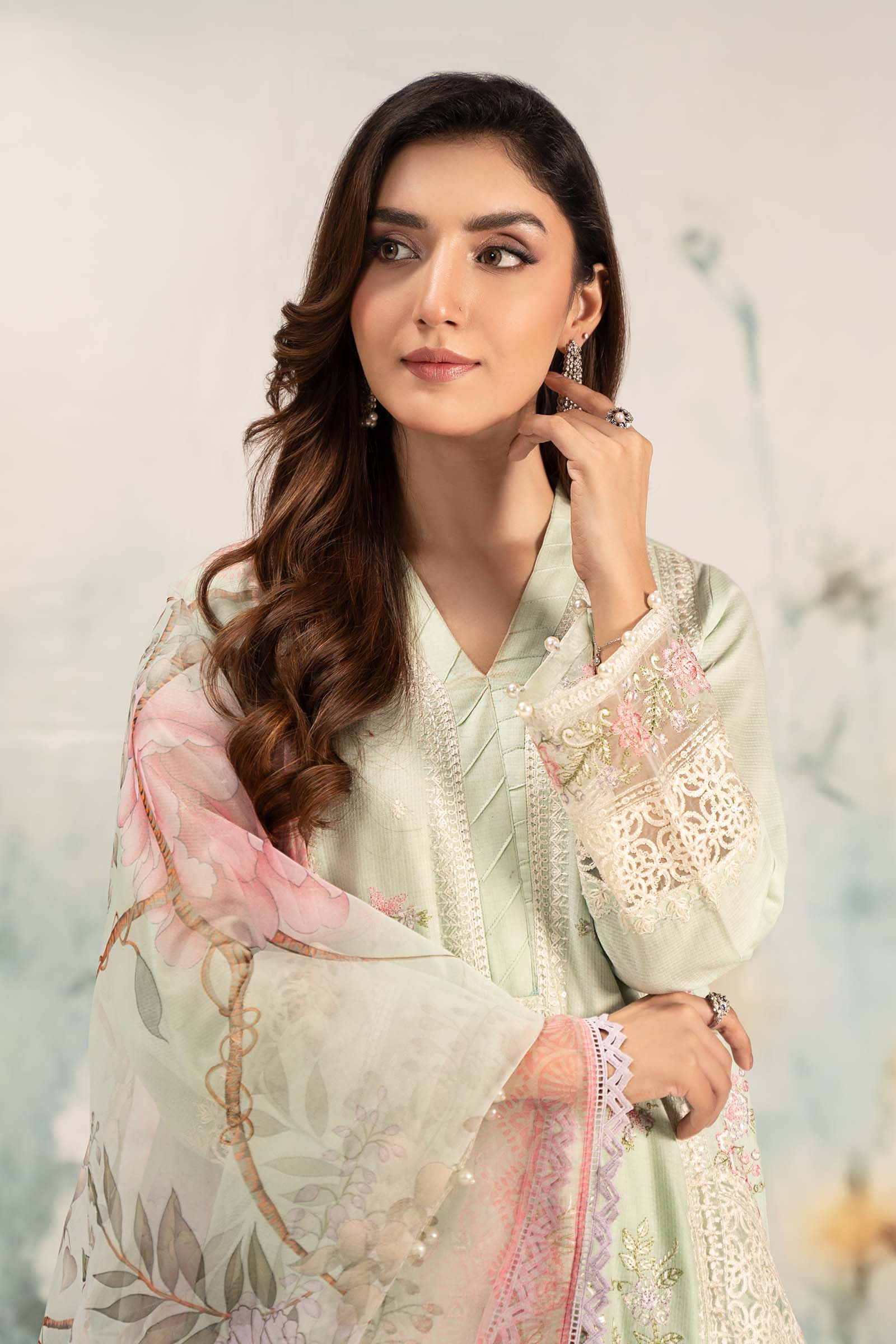 Pakistani Ferozi Embroidered Dobby Lawn 3-Piece Suit - Image 10