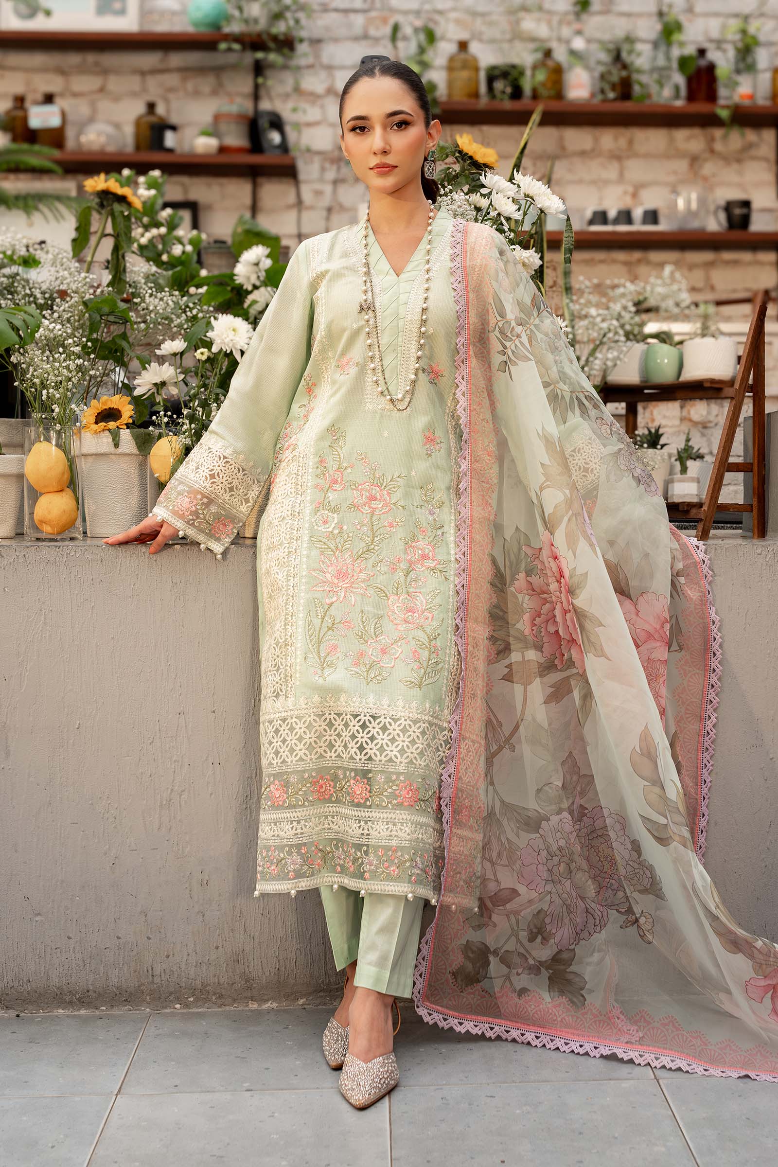 Pakistani Ferozi Embroidered Dobby Lawn 3-Piece Suit - Image 4