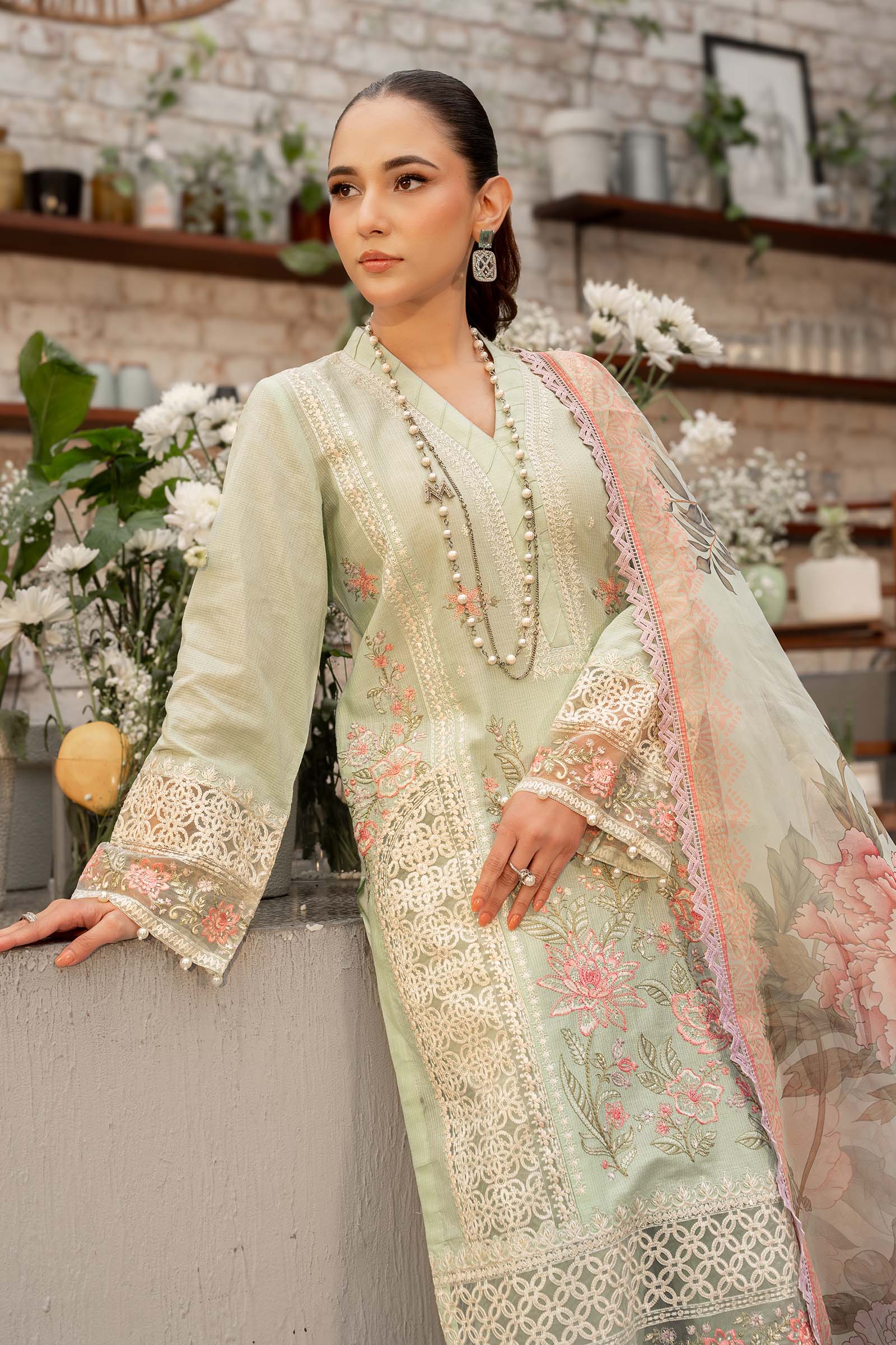 Pakistani Ferozi Embroidered Dobby Lawn 3-Piece Suit - Image 8