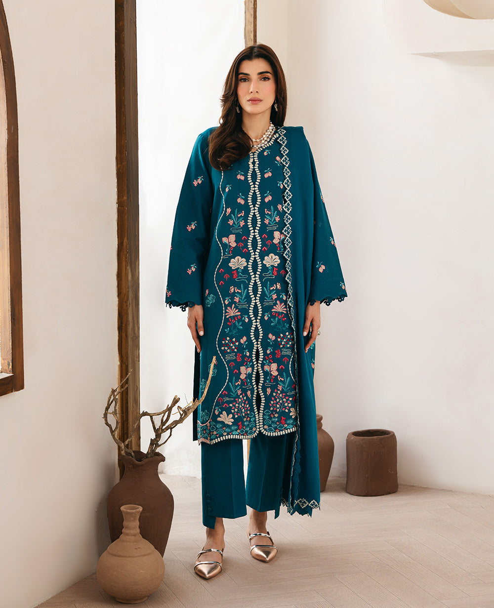 Teal Shikargah Embroidered Lawn Salwar Kameez (3-Piece) - Image 2