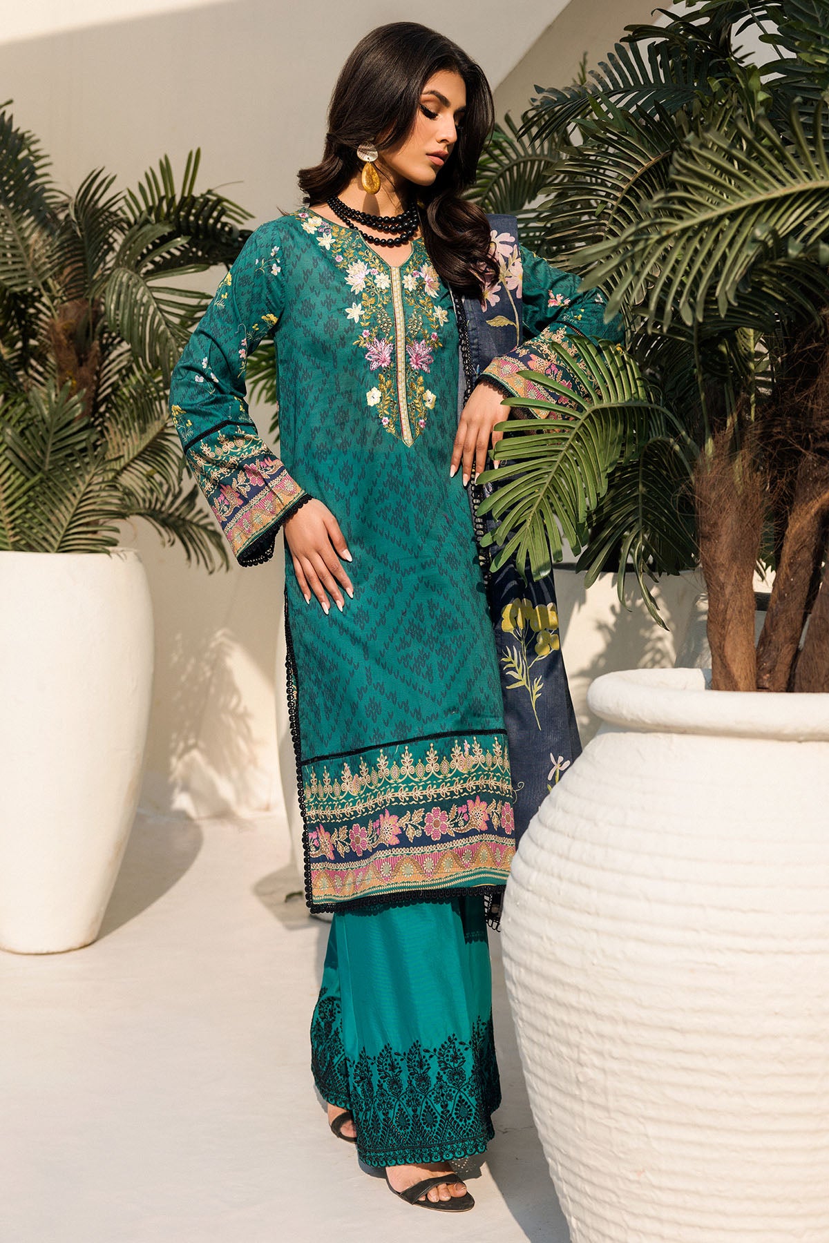 Teal Schiffli Embroidered Lawn Salwar Kameez (3-Piece) - Image 3