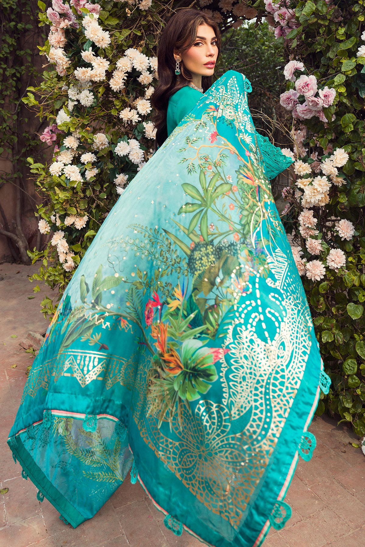 Teal Schiffli Embroidered Lawn 3-Piece Suit - Image 4