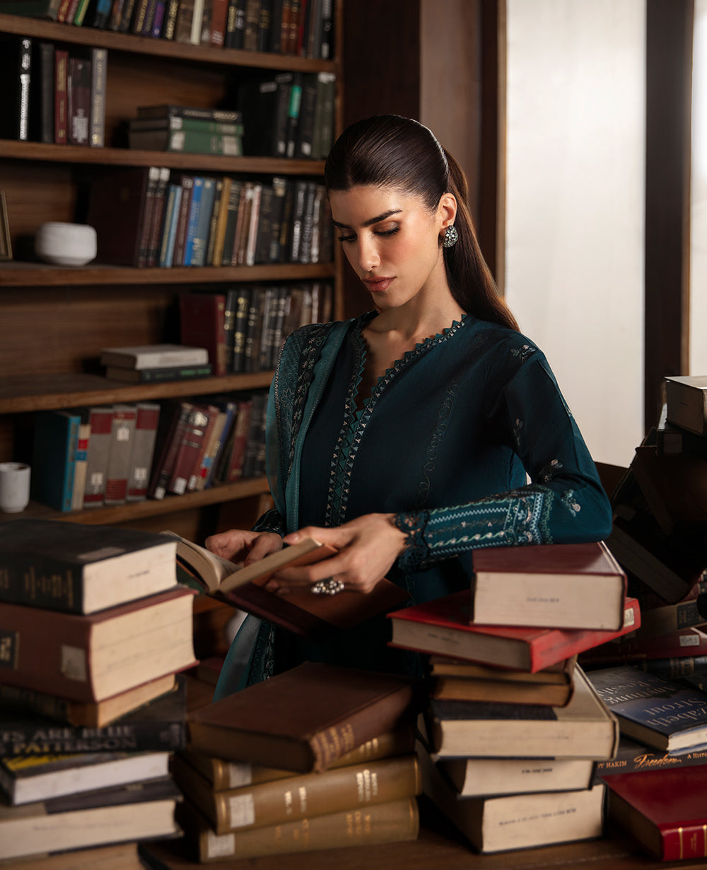 Pakistani Teal Blue Embroidered Raw Silk Kurta Set (3-Piece) - Image 6