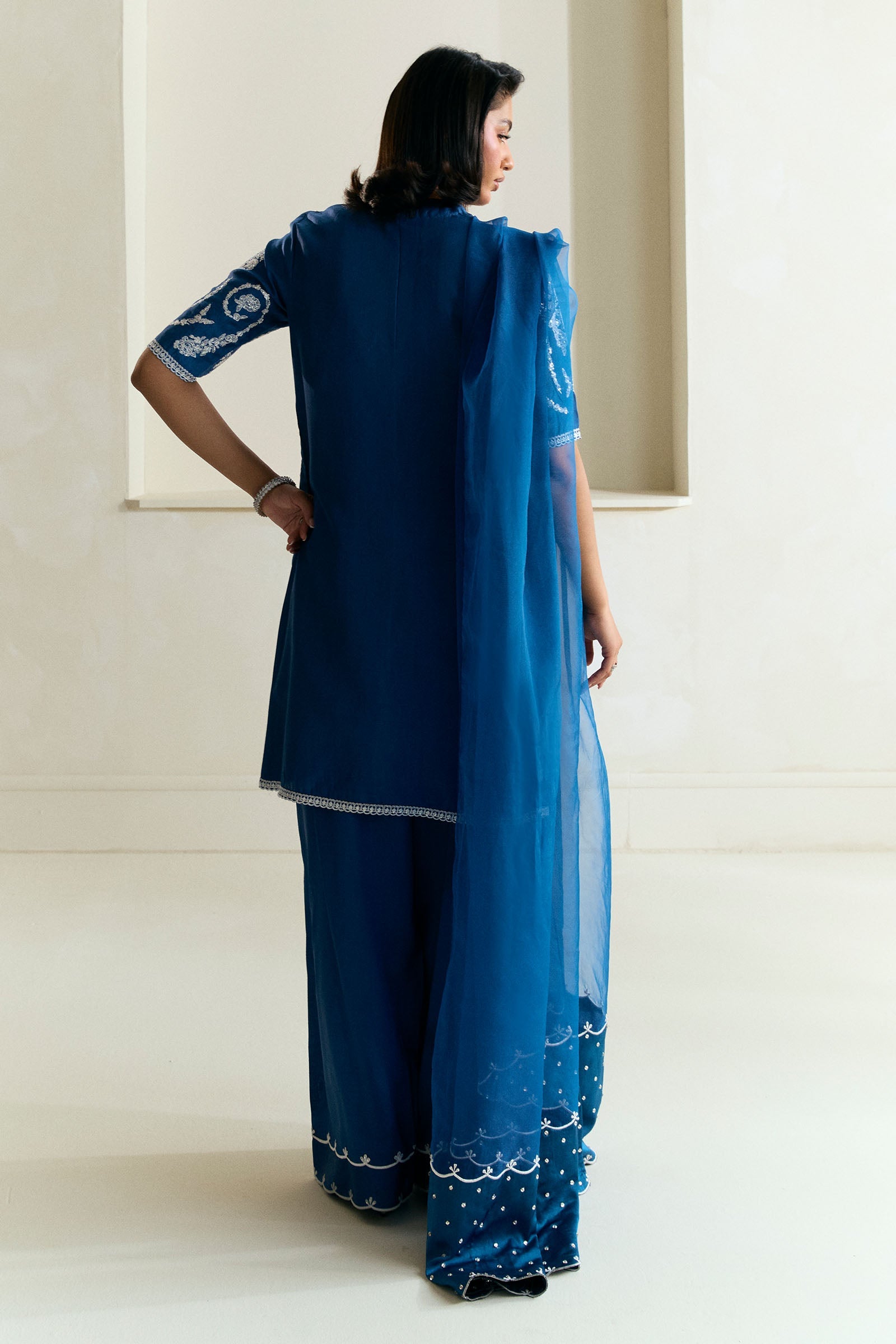 Pakistani Teal Blue Embroidered Raw Silk Kurta Set (3-Piece) - Image 3