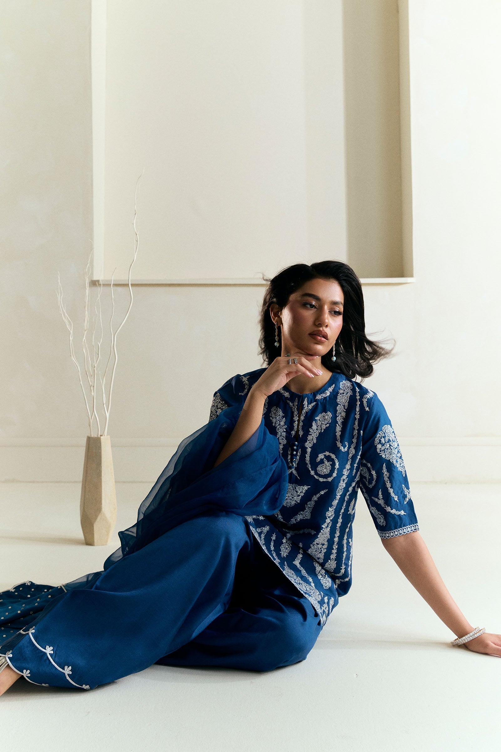 Pakistani Teal Blue Embroidered Raw Silk Kurta Set (3-Piece) - Image 4