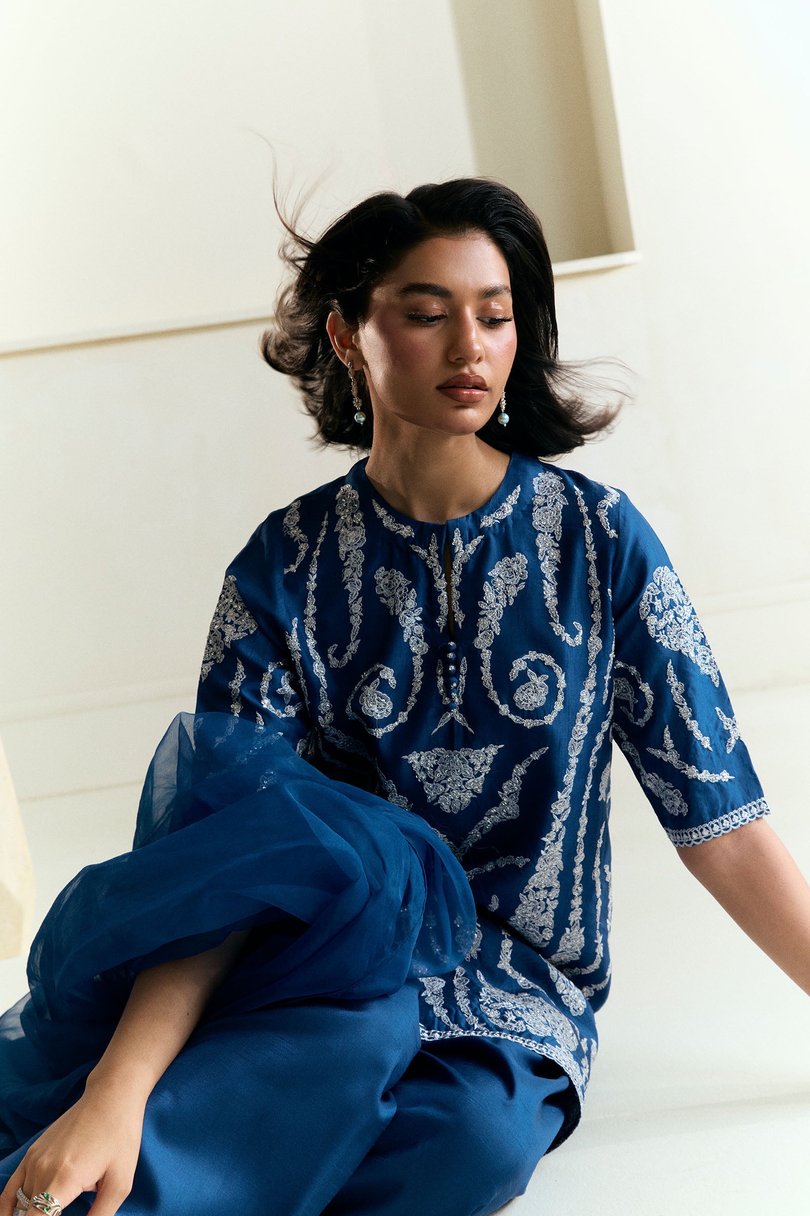 Pakistani Teal Blue Embroidered Raw Silk Kurta Set (3-Piece) - Image 6