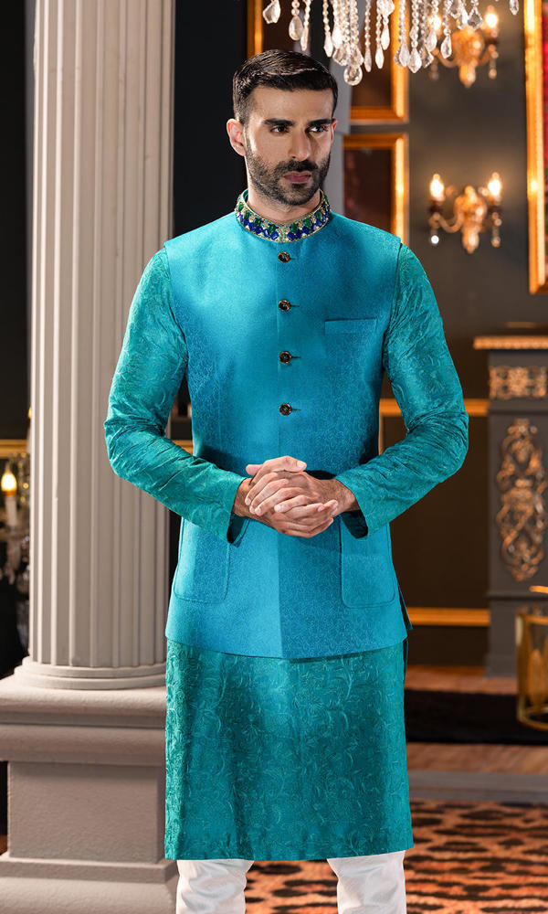 Ferozi Embroidered Collar Waistcoat Kurta (3-Piece) - Image 5