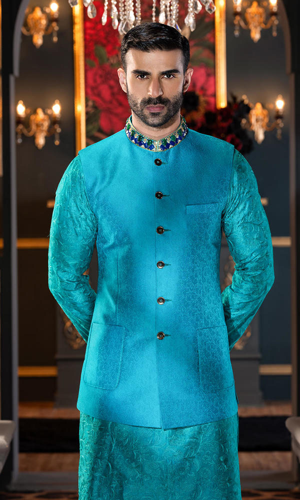 Ferozi Embroidered Collar Waistcoat Kurta (3-Piece) - Image 6
