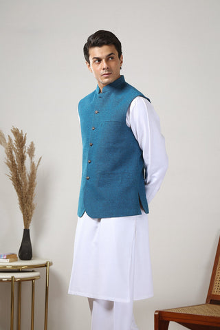 Ferozi Yarn Dyed Waistcoat Kurta Set (3-Piece) - Image 10