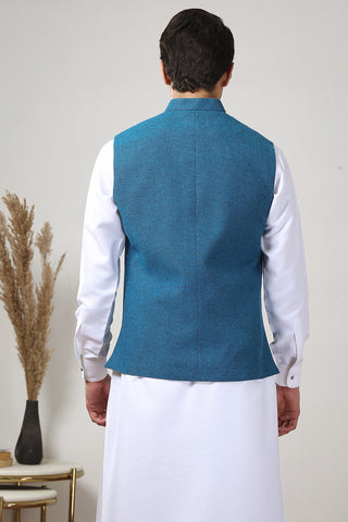 Ferozi Yarn Dyed Waistcoat Kurta Set (3-Piece) - Image 4