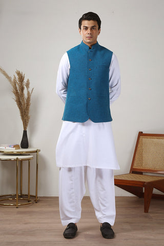 Ferozi Yarn Dyed Waistcoat Kurta Set (3-Piece) - Image 7
