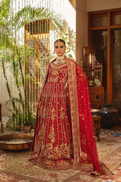 Pakistani Red Naqshi Embroidered Silk Bridal Lehenga (2-Piece)