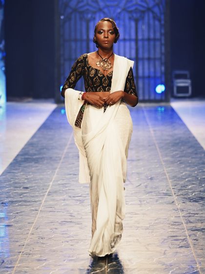 Pakistani Black and White Embroidered Chiffon Jamawar Sari (1-Pc)