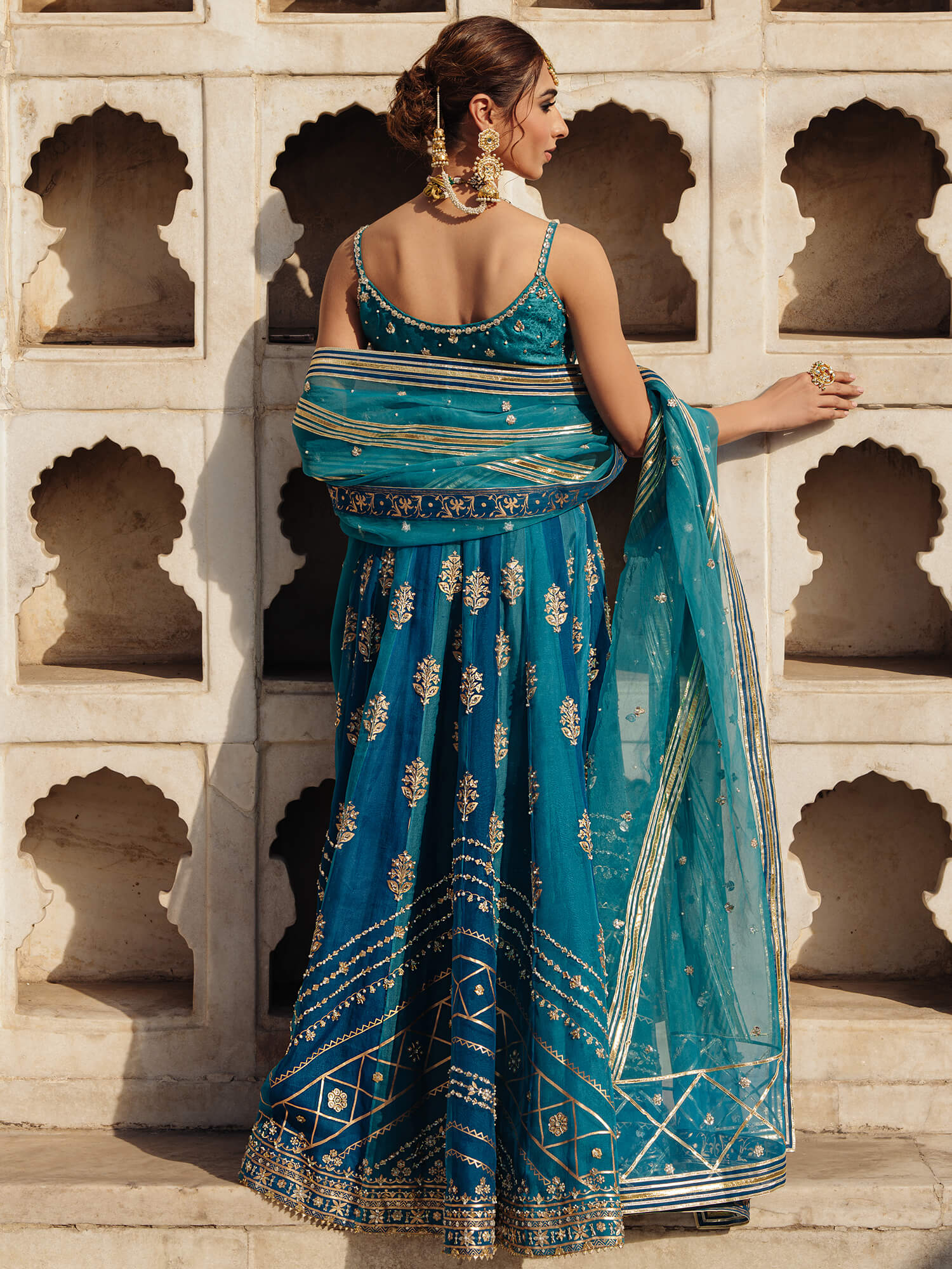 Pakistani Turquoise Zardozi Jamawar Lehenga Choli (3-Piece) - Image 4