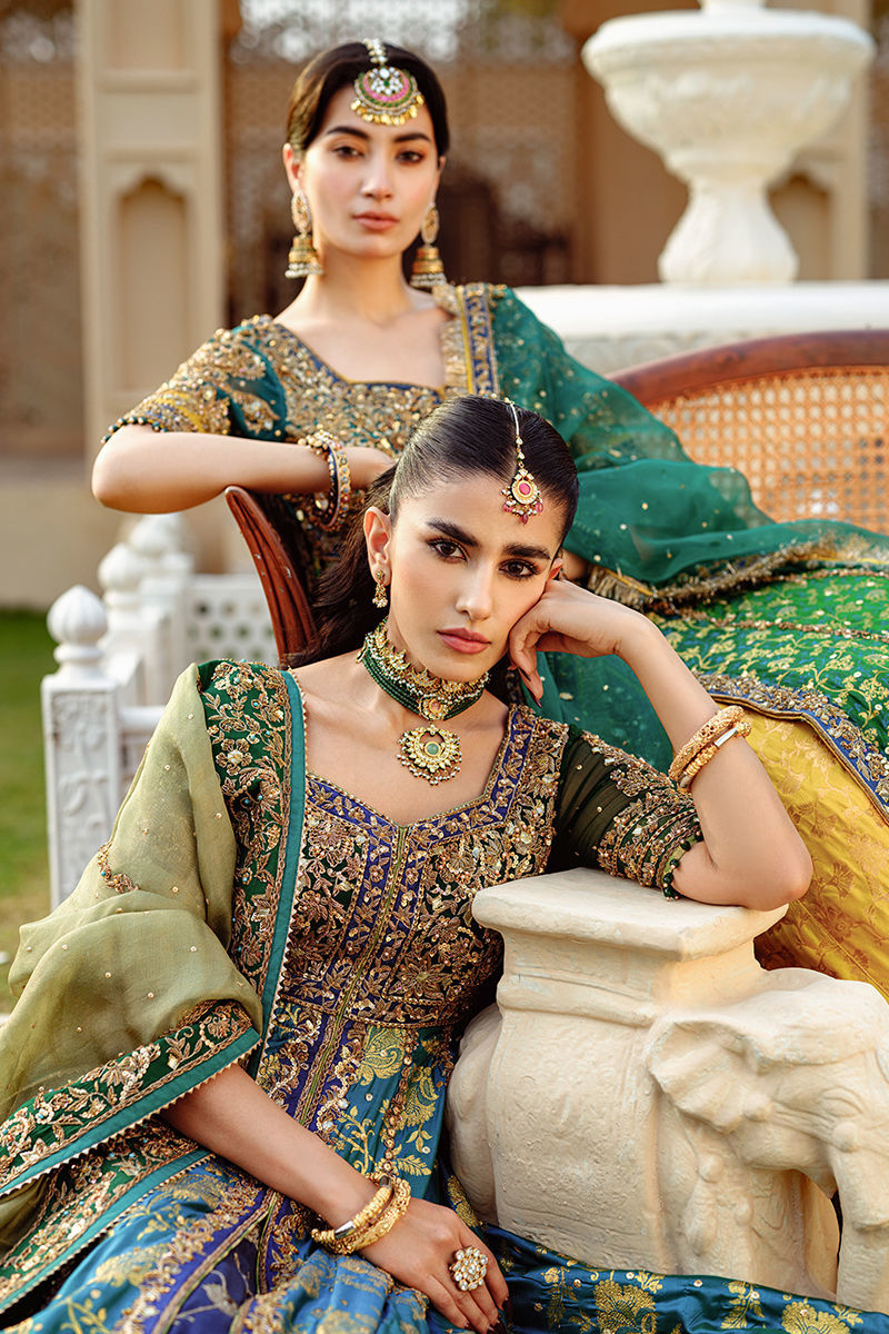 Turquoise Green Hand-Worked Jamawar Pishwas (3-Piece) - Image 5