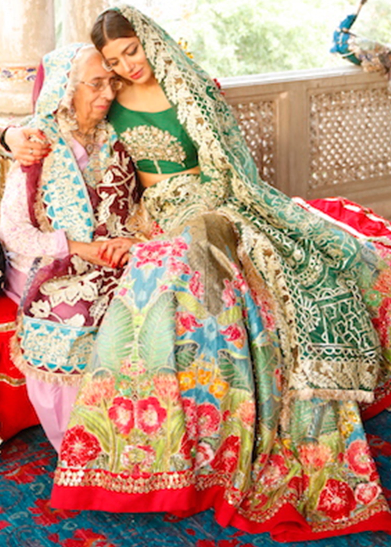 Pakistani Turquoise Lime Embroidered Jamavaar Lehenga (3-Piece) - Image 4