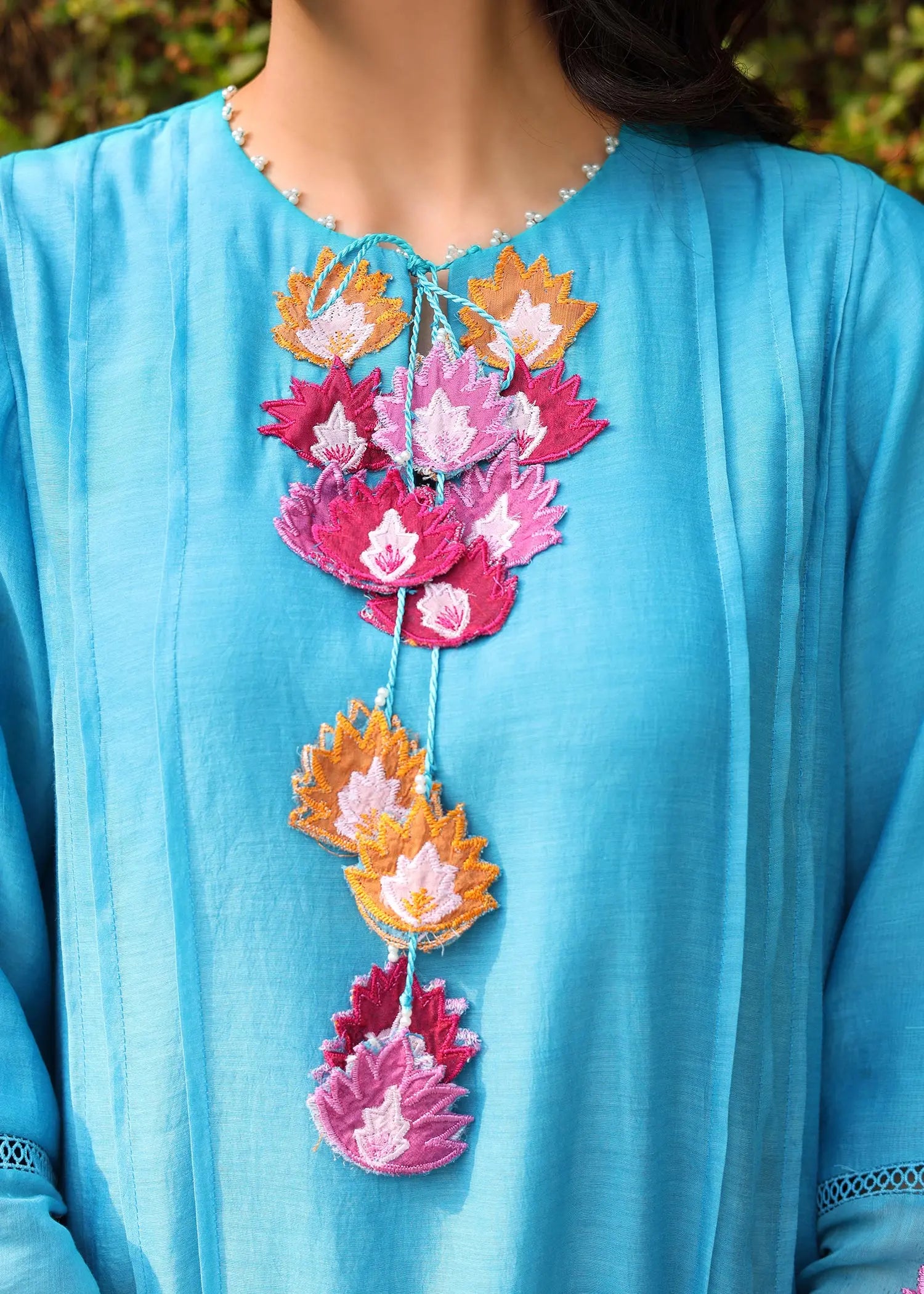 Pakistani Ferozi Embroidered Kora Cotton Salwar Kameez (2-Piece) - Image 2