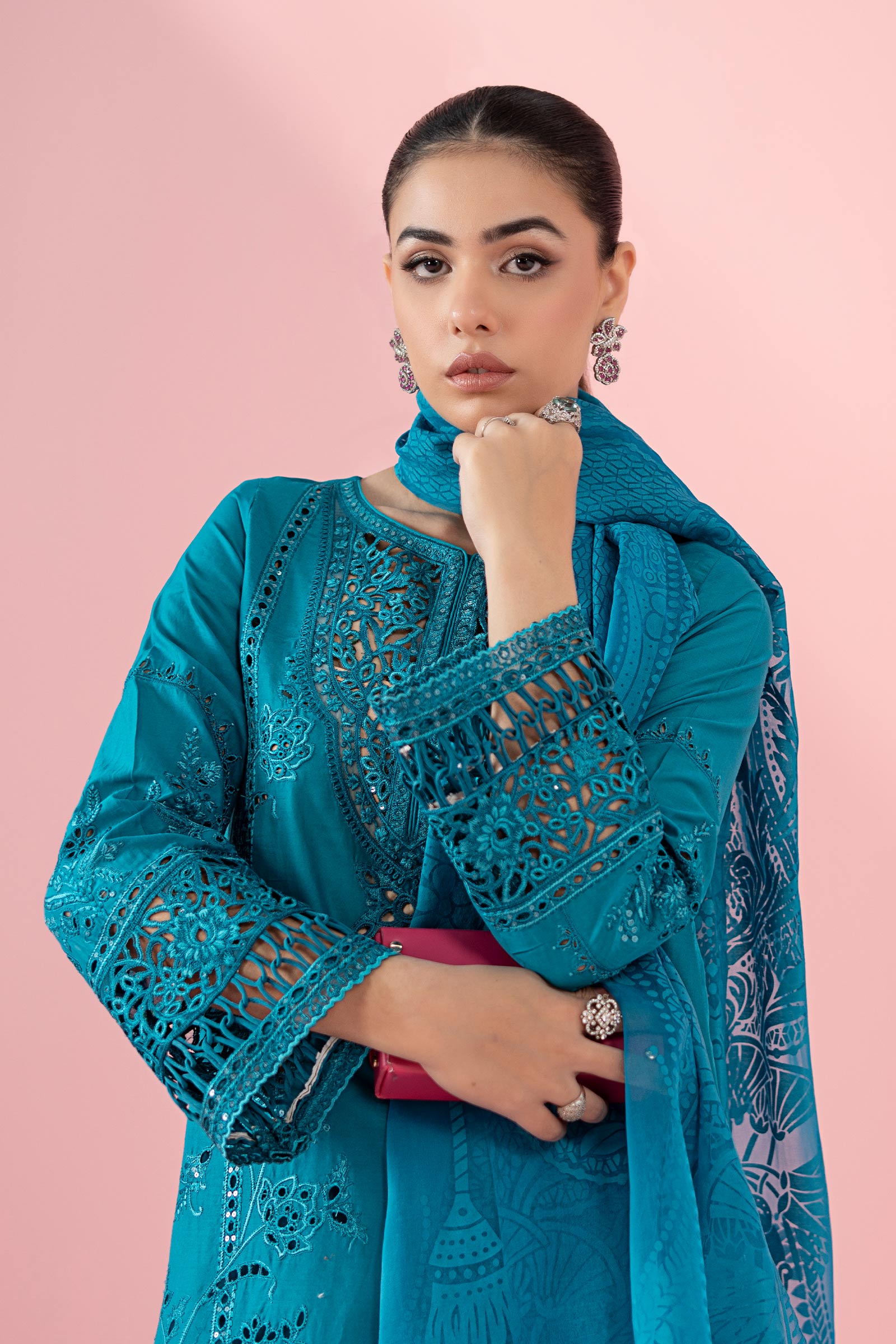 Turquoise Embroidered Lawn Salwar Kameez (3-Piece) - Image 3