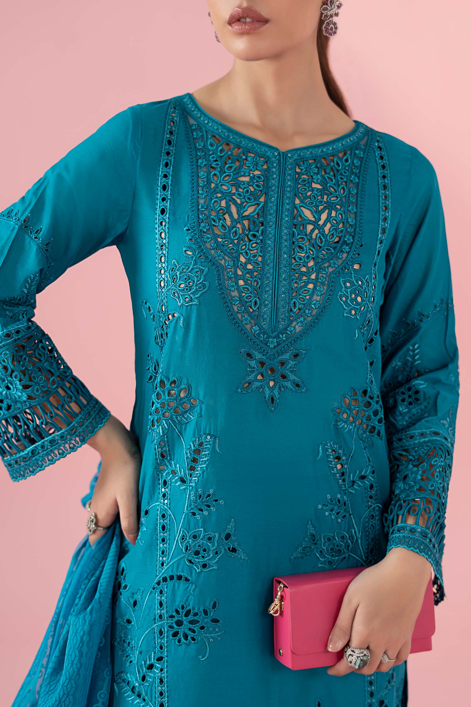Turquoise Embroidered Lawn Salwar Kameez (3-Piece) - Image 5
