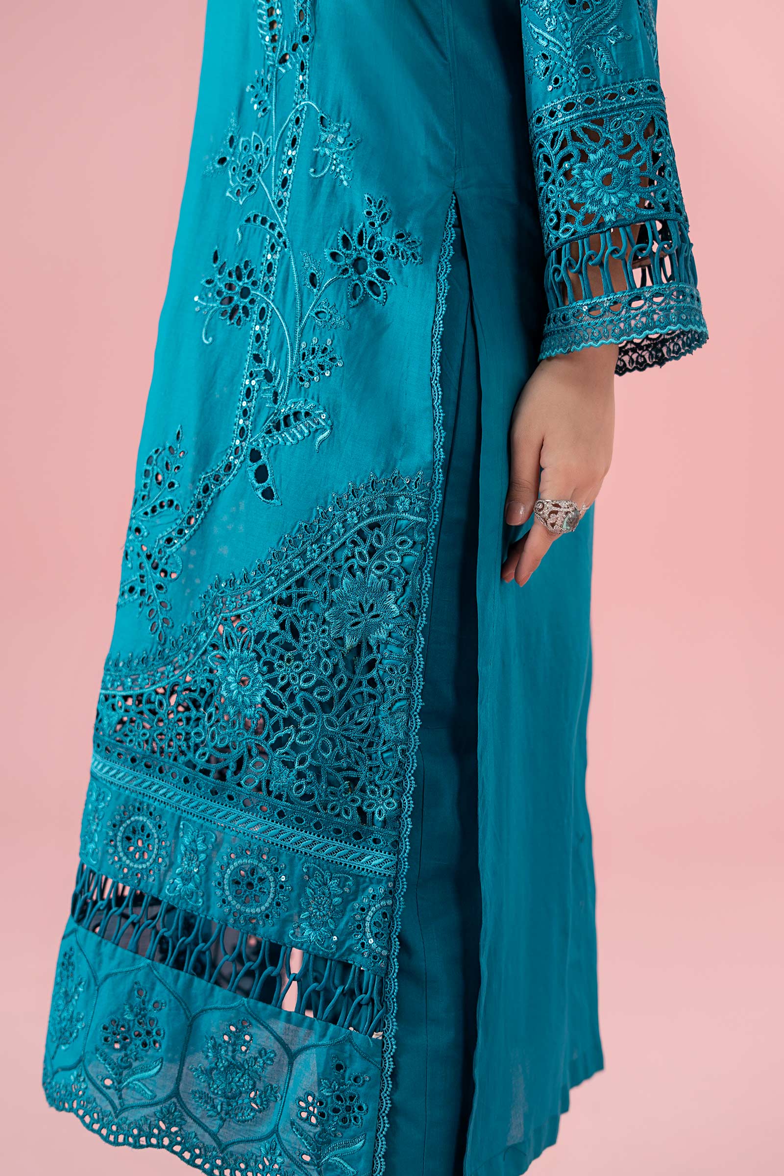 Turquoise Embroidered Lawn Salwar Kameez (3-Piece) - Image 6