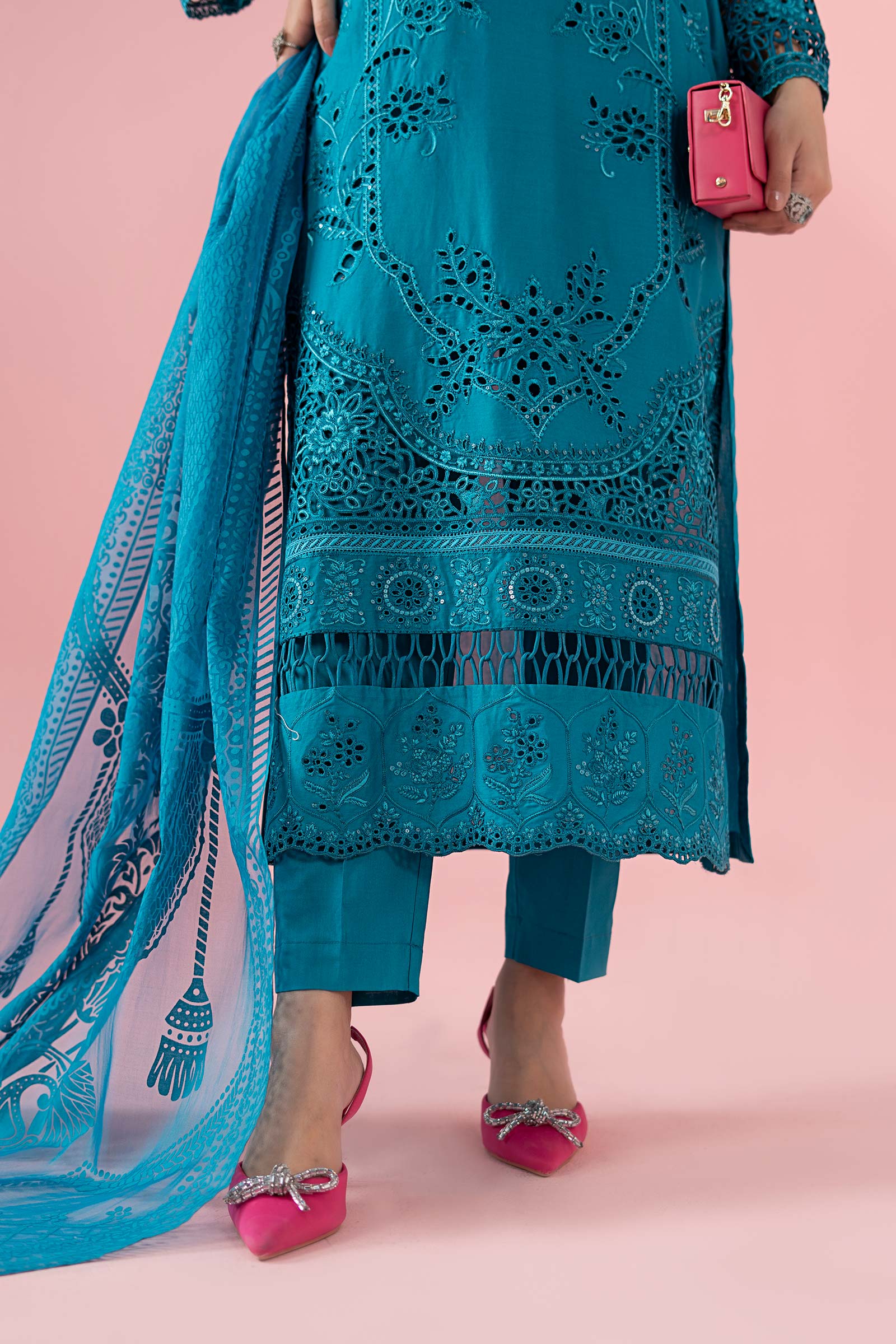 Turquoise Embroidered Lawn Salwar Kameez (3-Piece) - Image 7