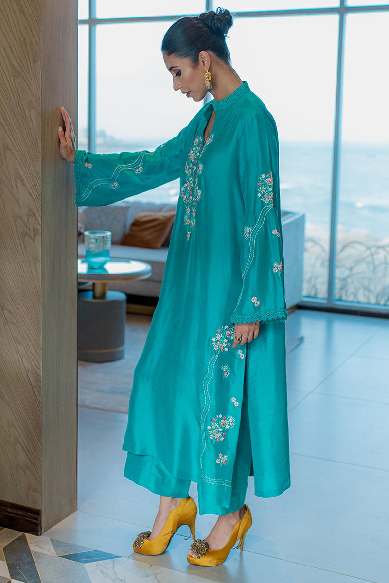 Pakistani Freshwater Turquoise Embroidered Raw Silk Salwar Kameez (3-Piece) - Image 2
