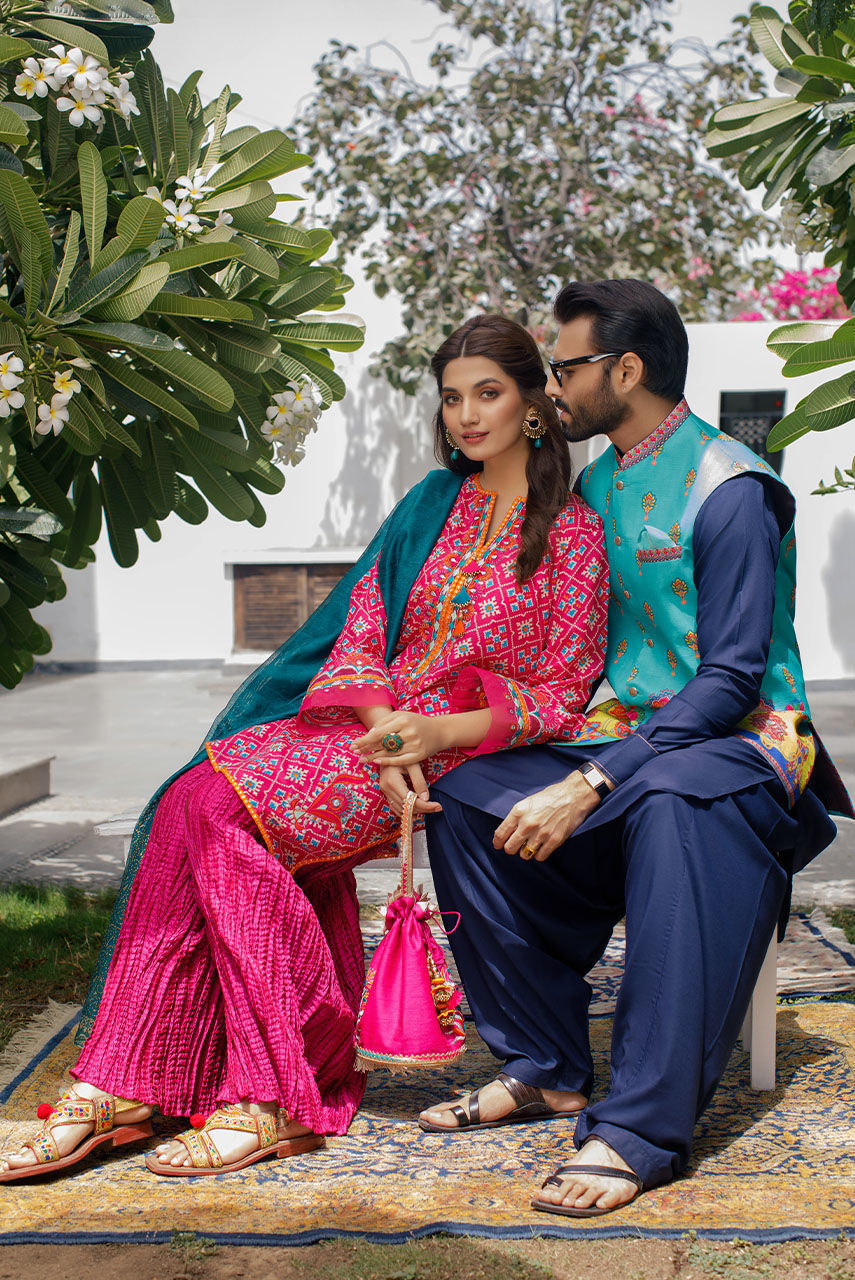 Turquoise Digital-Print Raw Silk Waistcoat Kurta (3-Piece) - Image 2