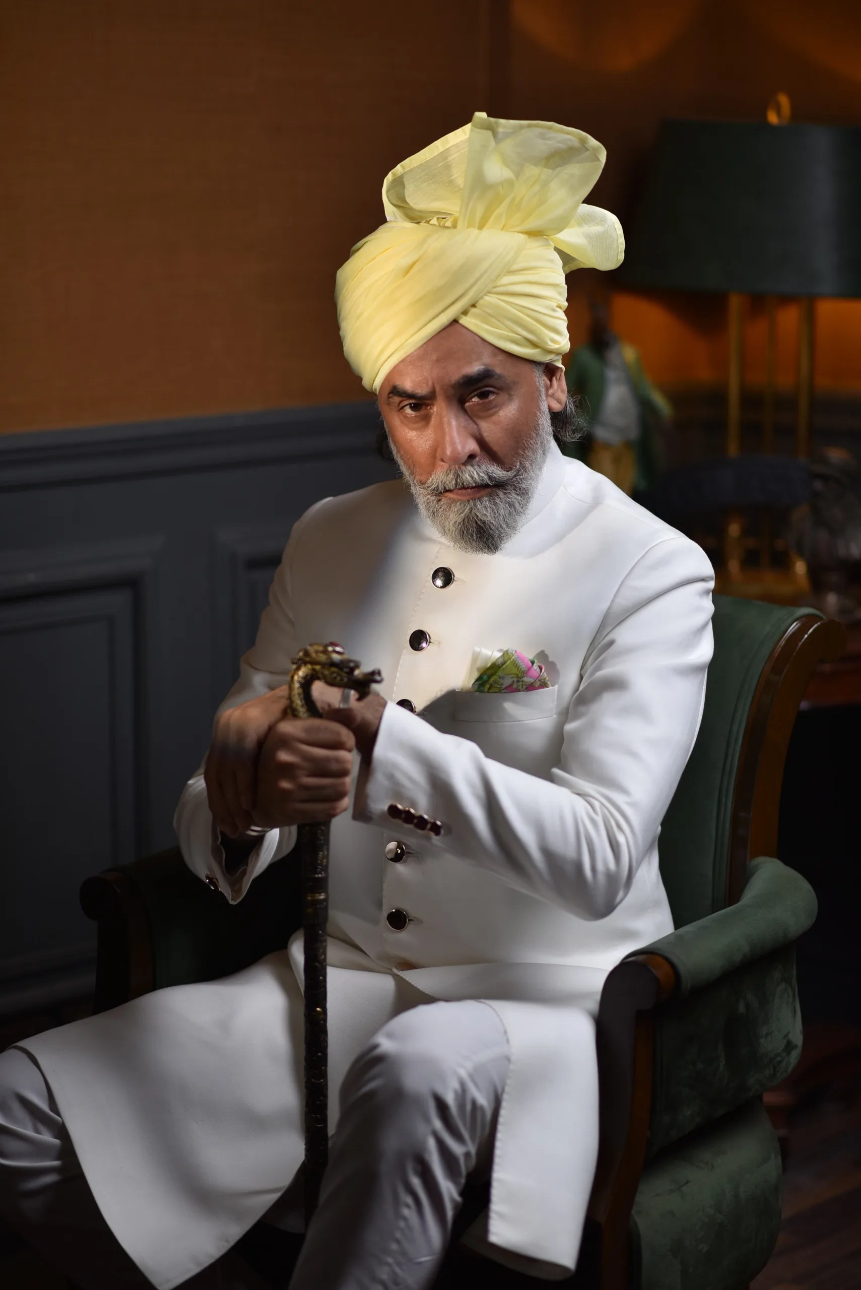 Vista White Raw Silk Achkan Sherwani (2-Piece) - Image 4