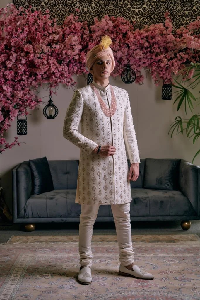 White Metallic Motif Silk-Blend Achkan Sherwani (2-Piece) - Image 1