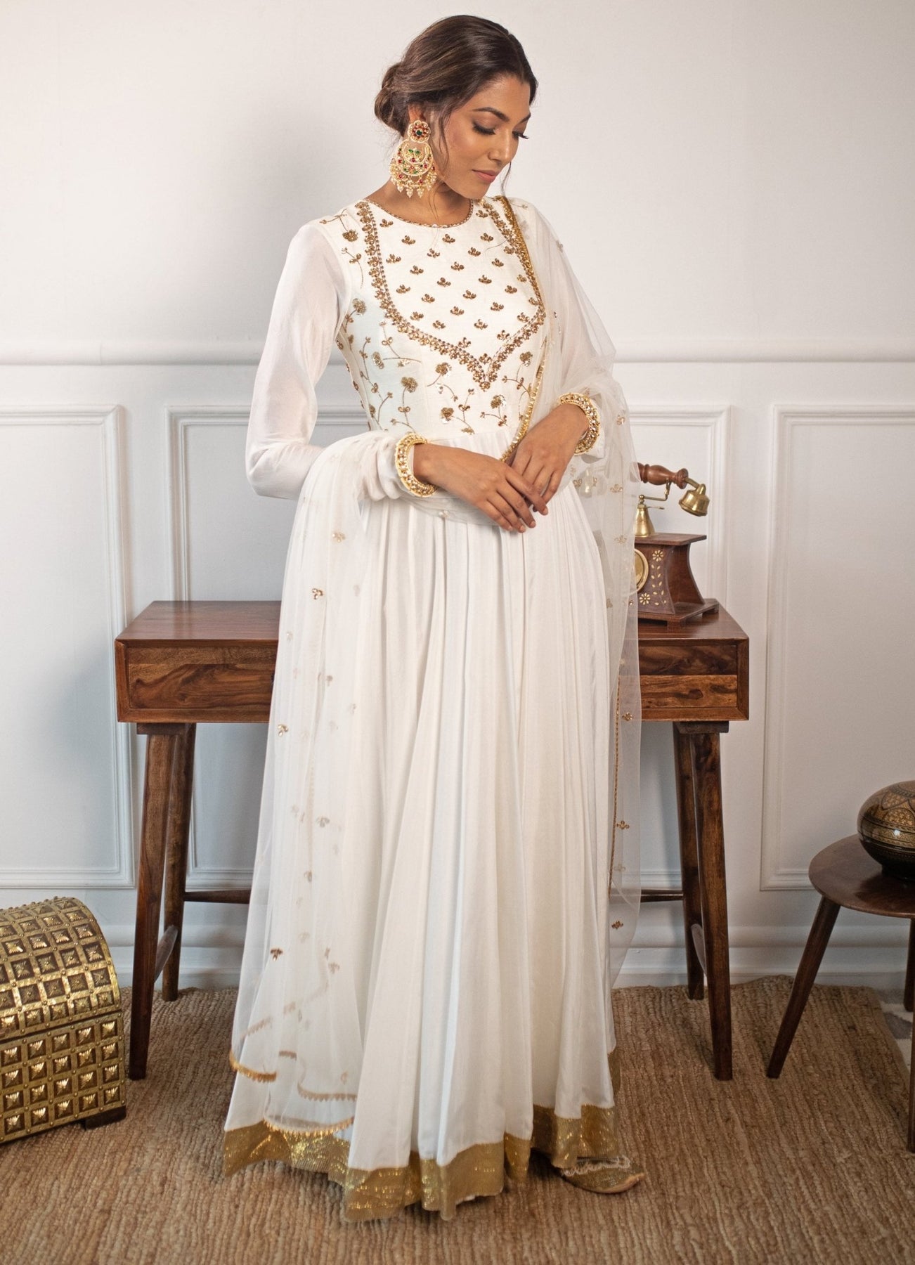 White Kundan Dabka Butter Silk Anarkali (2-Piece) - Image 6