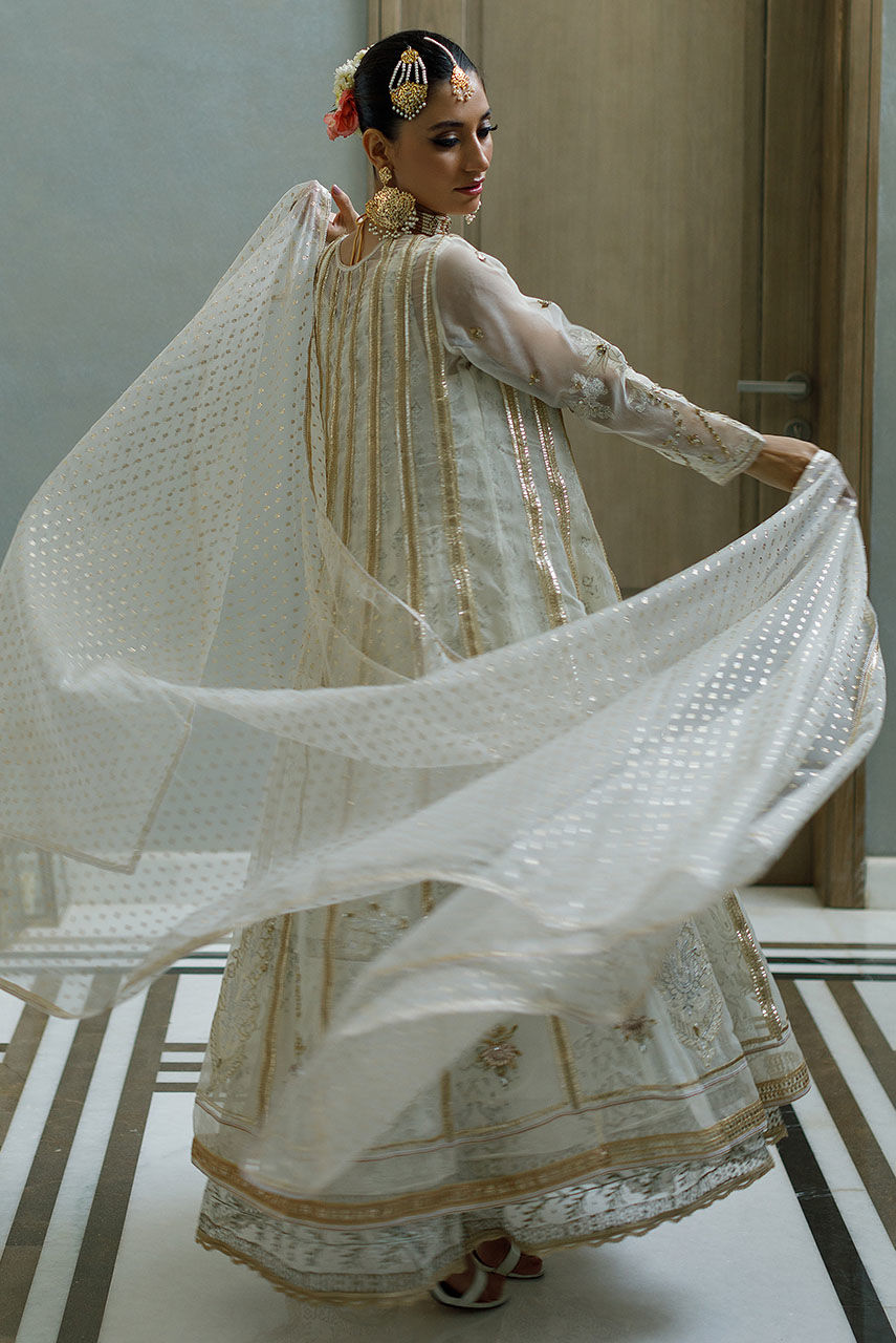 Pakistani White Zardozi Organza Anarkali Dress (3-Piece) - Image 7