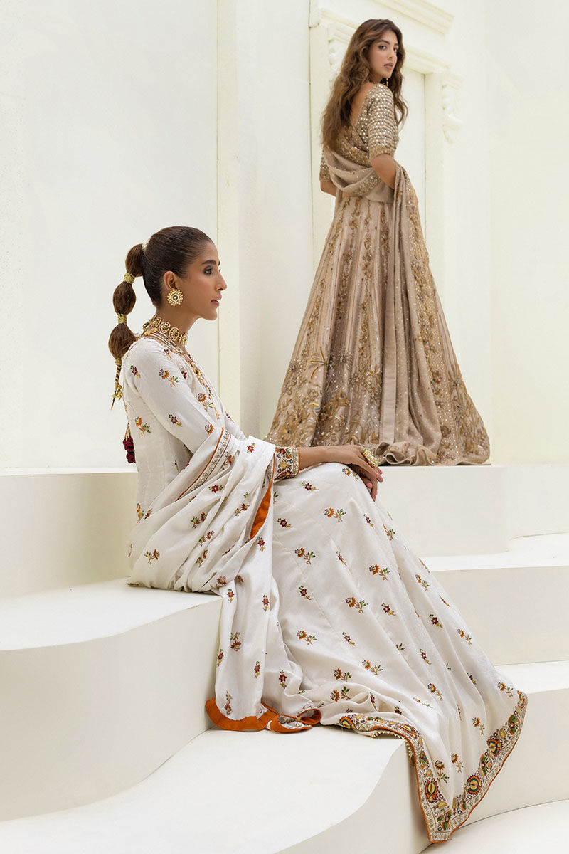 White Kashmiri Embroidered Self Jamawar Anarkali (3-Piece) - Image 4