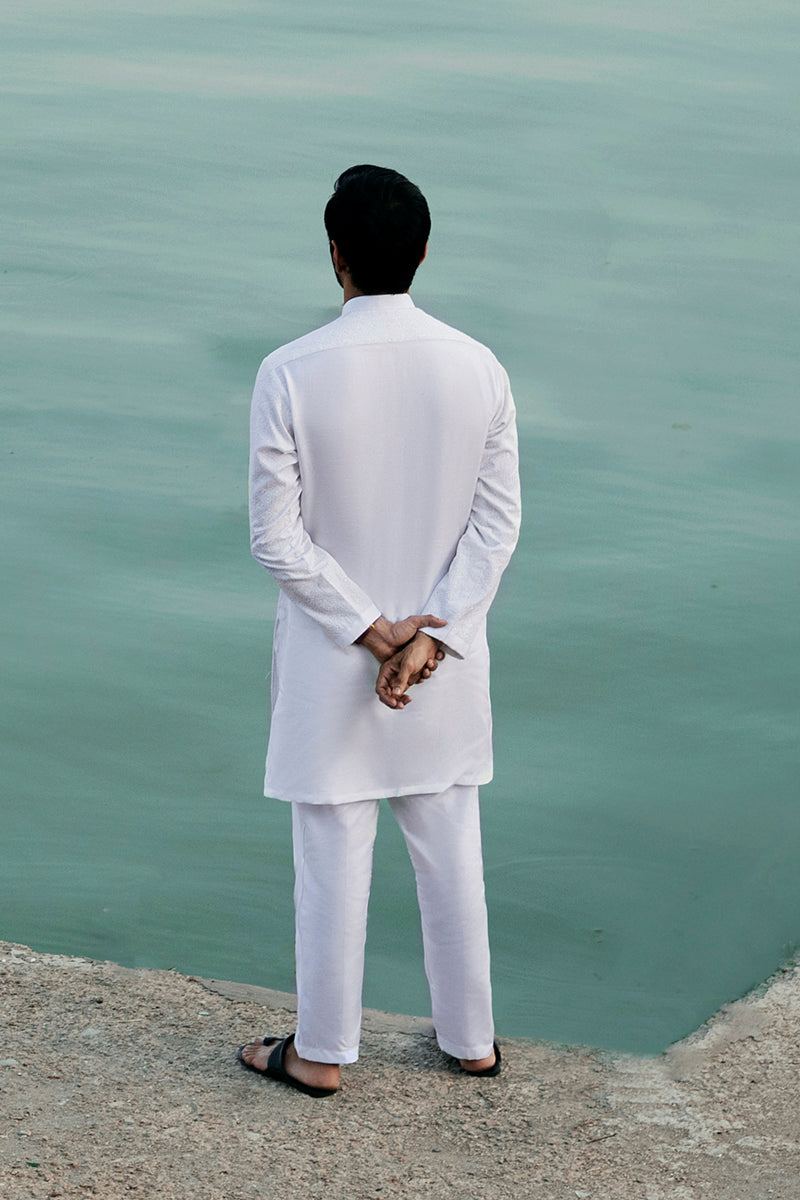 White Chickankari Cotton Kurta Set (2-Piece) - Image 5