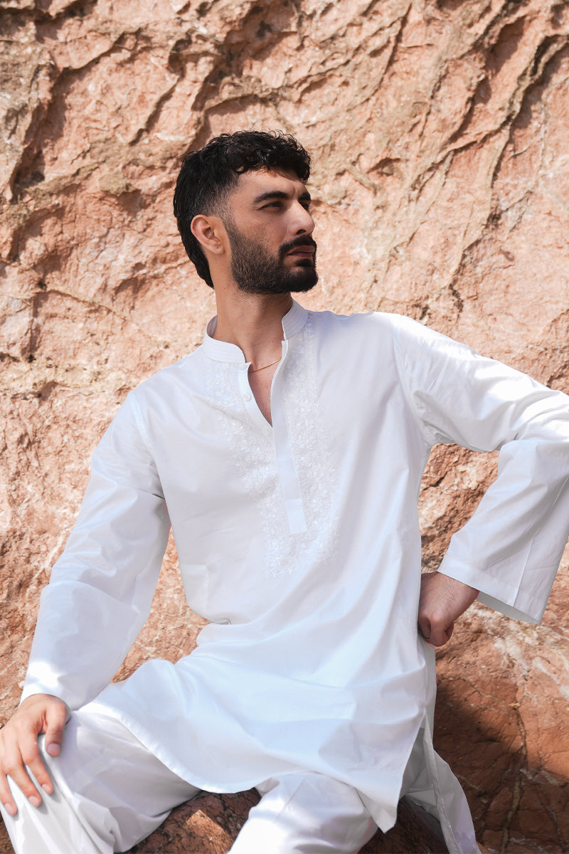 White Embroidered Pure Cotton Kurta Pajama (2-Piece) - Image 10