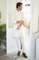 White Self-Embroidered Cotton Kurta (2-Piece) - Image 5