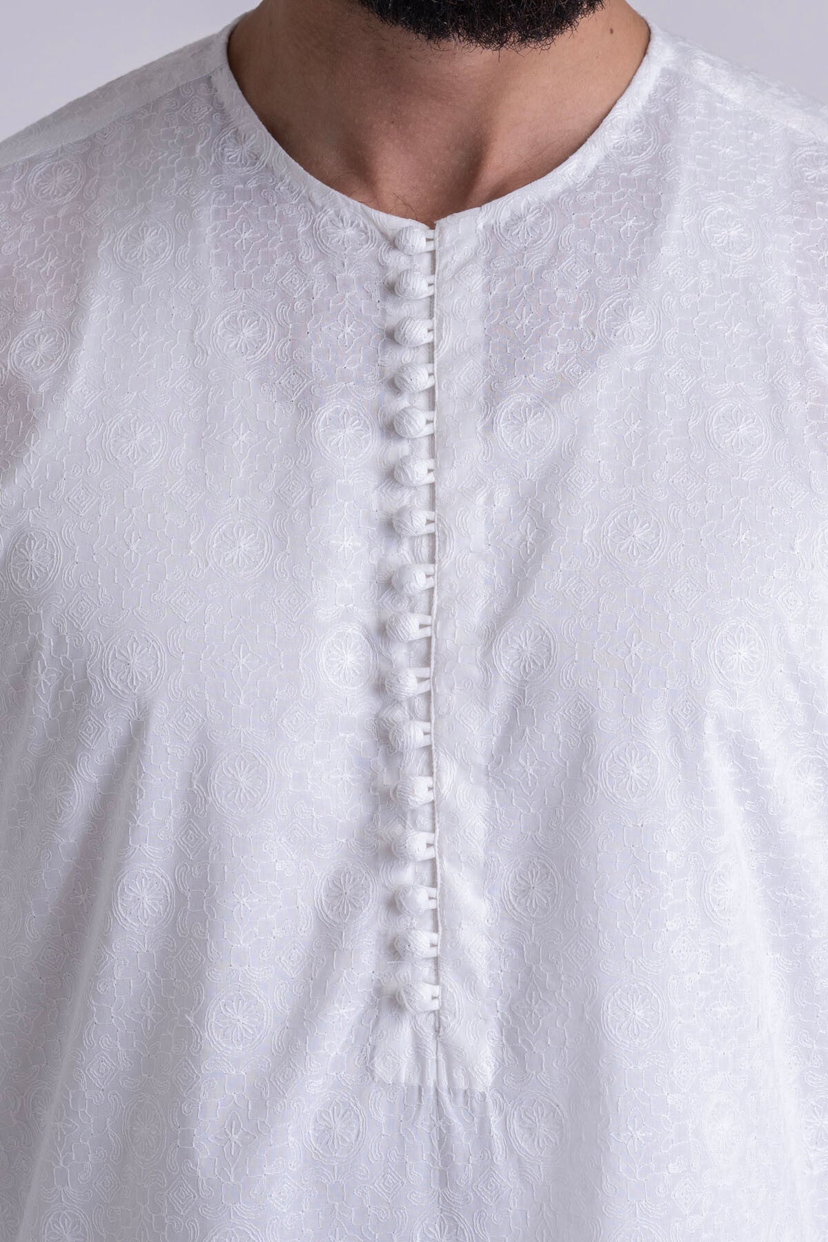 White Embroidered Cotton Kurta (2-Piece) - Image 2