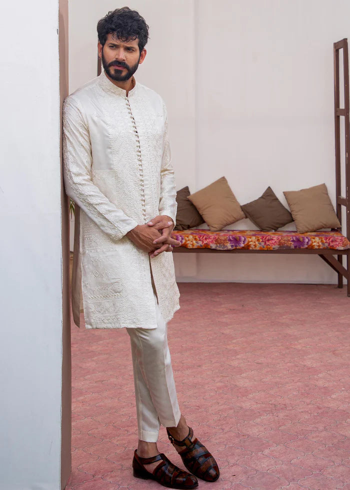 White Embroidered Cotton Sherwani Kurta Set (2-Piece) - Image 3
