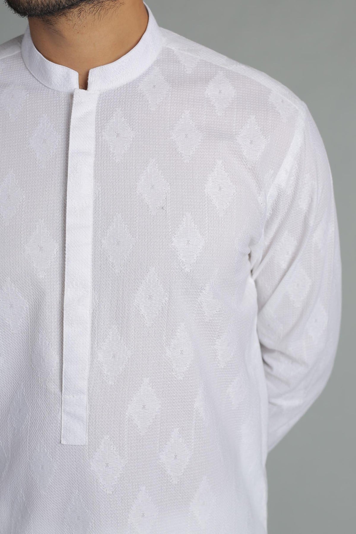White Embroidered Egyptian Cotton Kurta (1-Pc) - Image 2