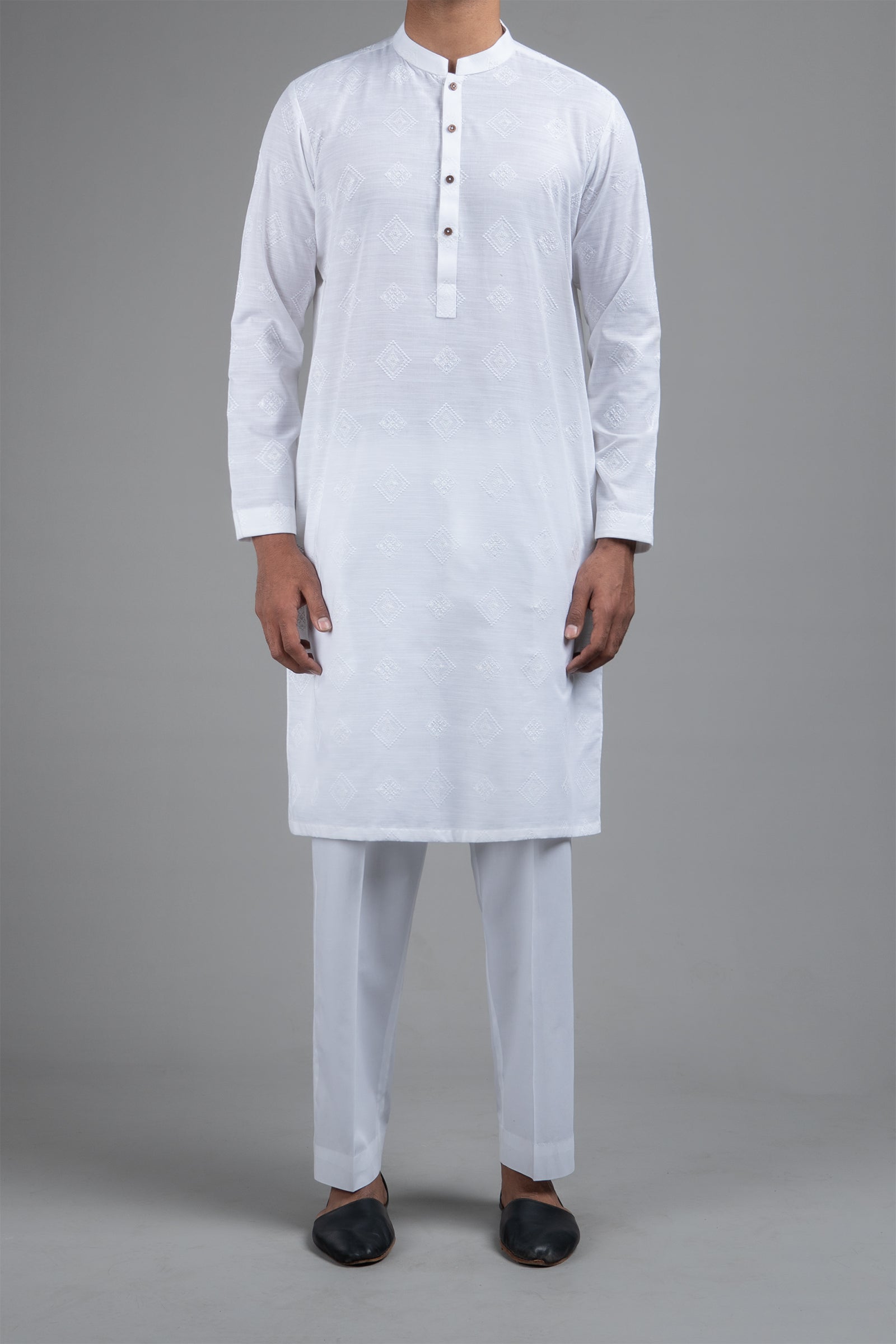White Embroidered Egyptian Cotton Kurta (1-Pc) - Image 2