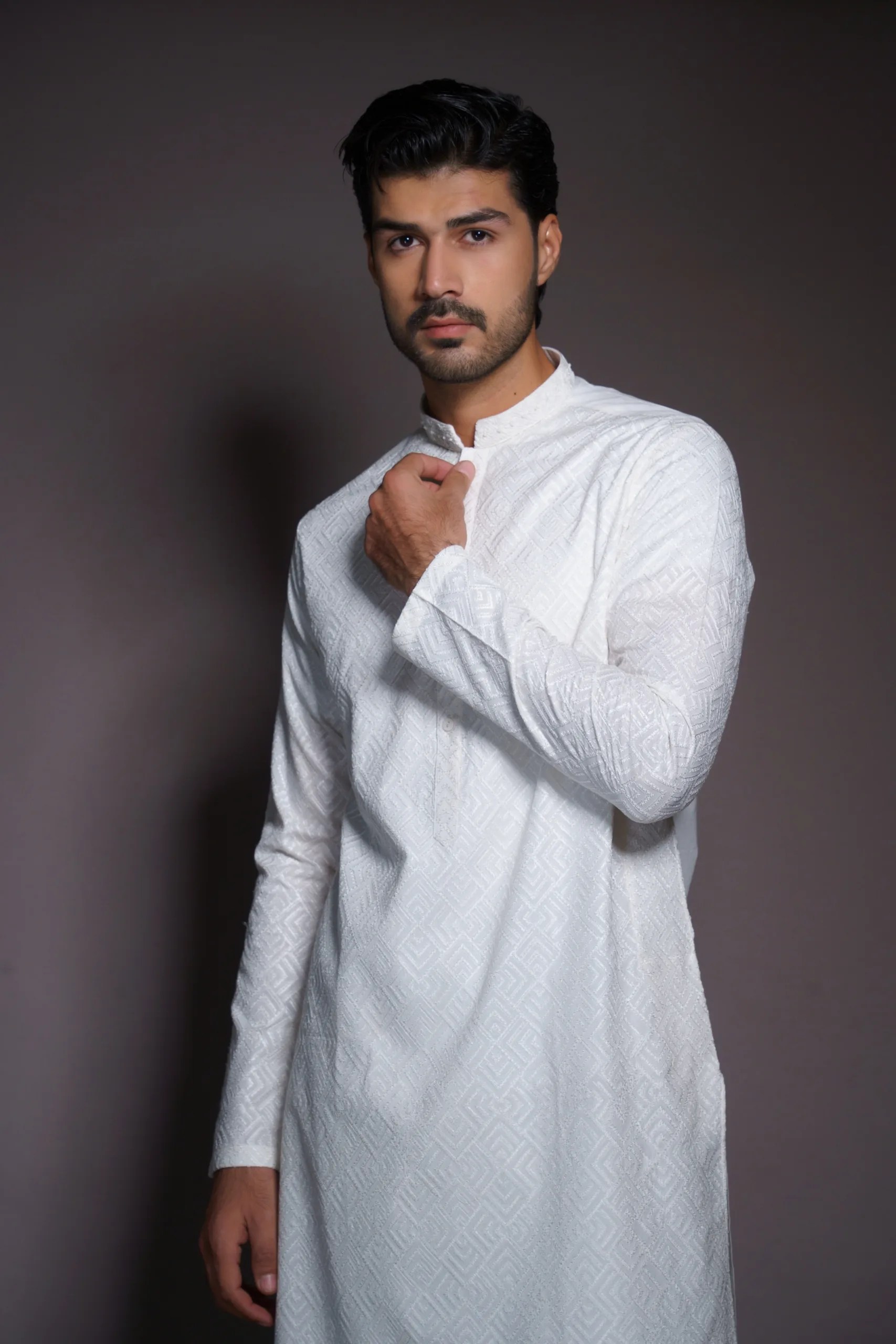 White Jacquard Embroidered Kurta for Men (2-Piece) - Image 3