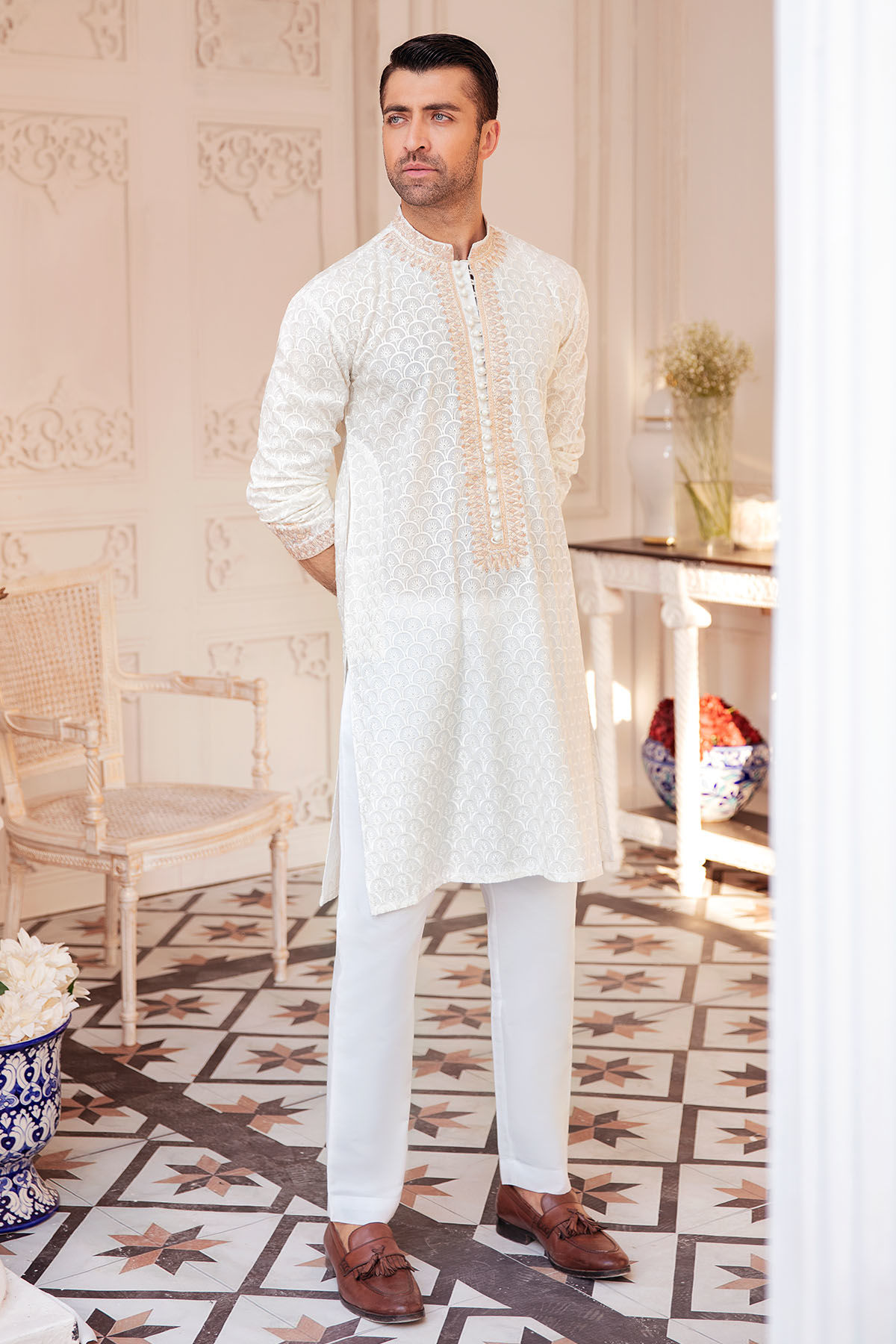 White Self-Embroidered Raw Silk Kurta (1-Pc) - Image 1