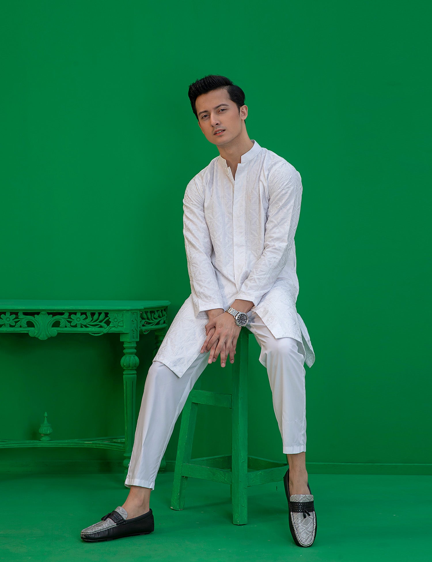 White Embroidered Wash N Wear Kurta (2-Piece) - Image 4