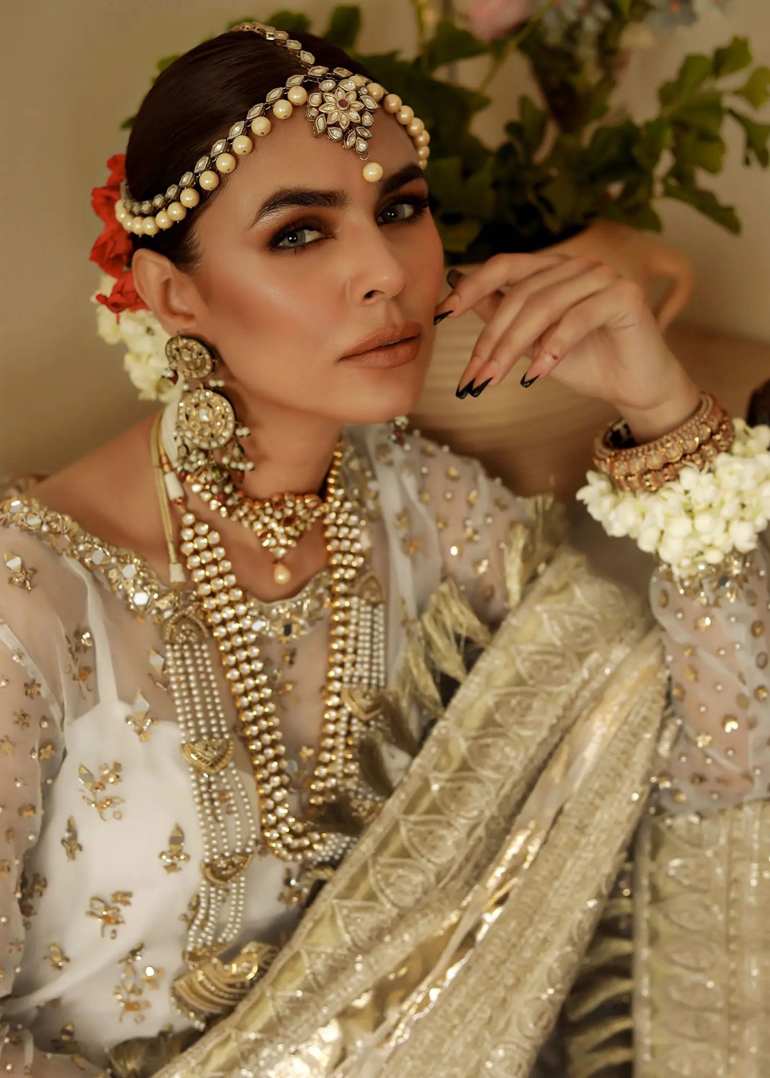 Pakistani White Embroidered Organza Gharara Set (3-Piece) - Image 4