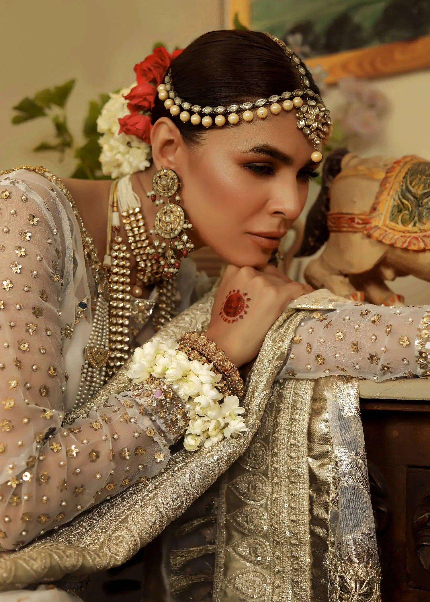 Pakistani White Embroidered Organza Gharara Set (3-Piece) - Image 5