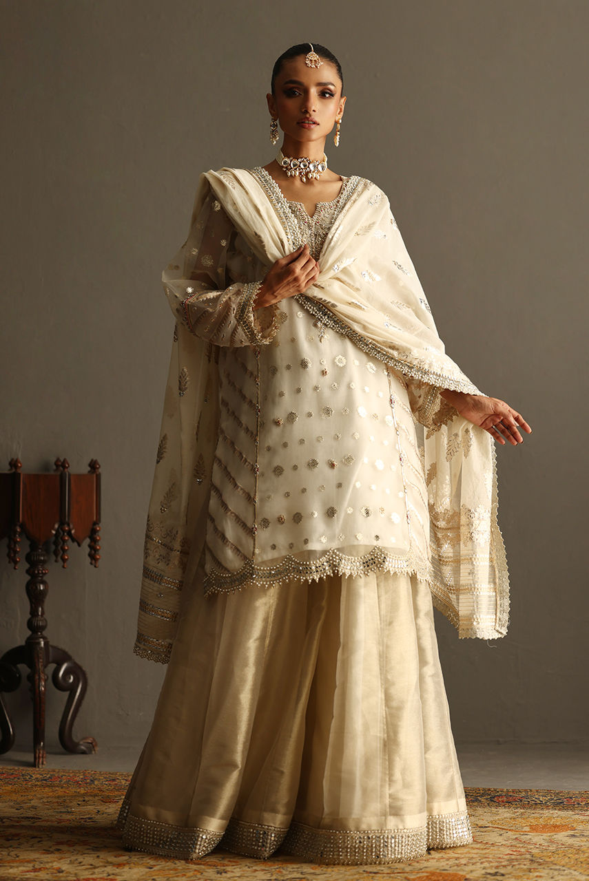 White Badla Boti Organza Tunic & Lamé Gharara (3-Piece) - Image 1