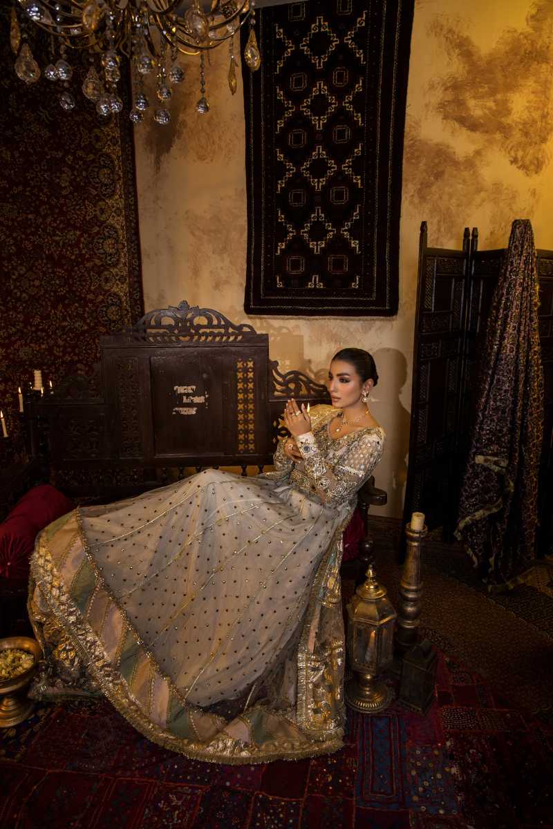 White Sequined Net Gown with Gotta Patti (1-Pc) - Image 1