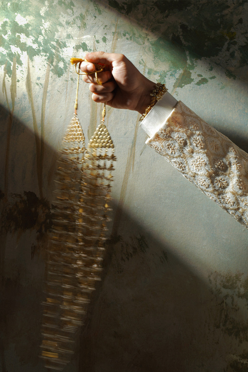 Pearl White Jacquard Embroidered Sherwani (2-Piece) - Image 7