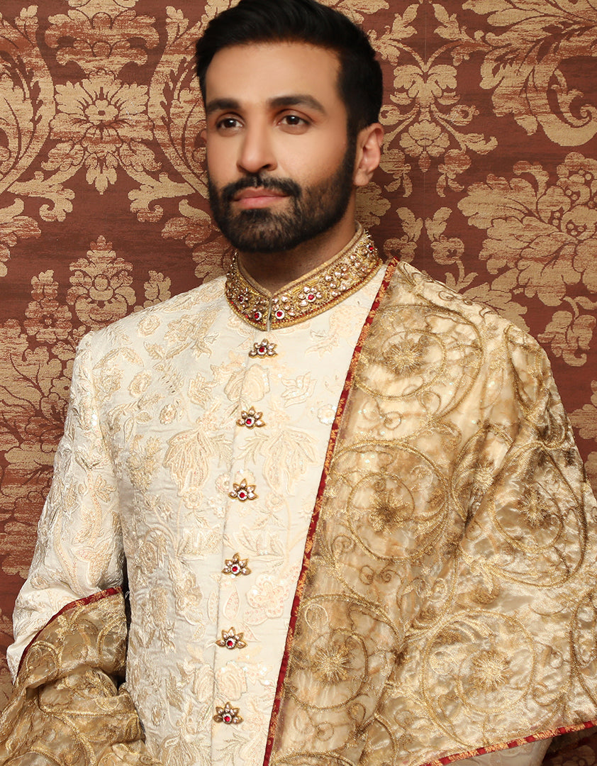 White Jewel-Embellished Jamawar Sherwani (4-Piece) - Image 2