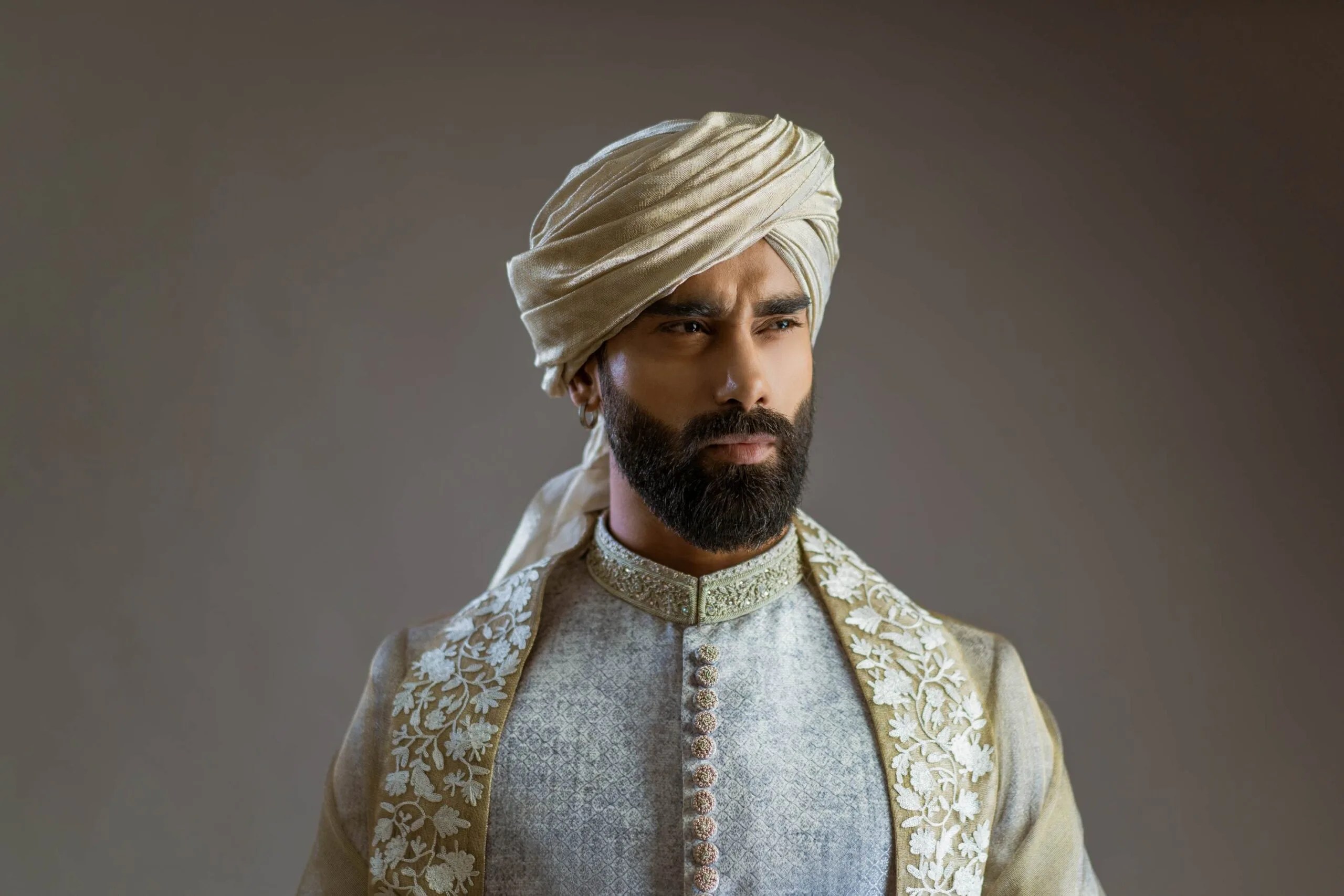 Tibetan Jasmine White Embroidered Silk-Blend Sherwani (3-Piece) - Image 4