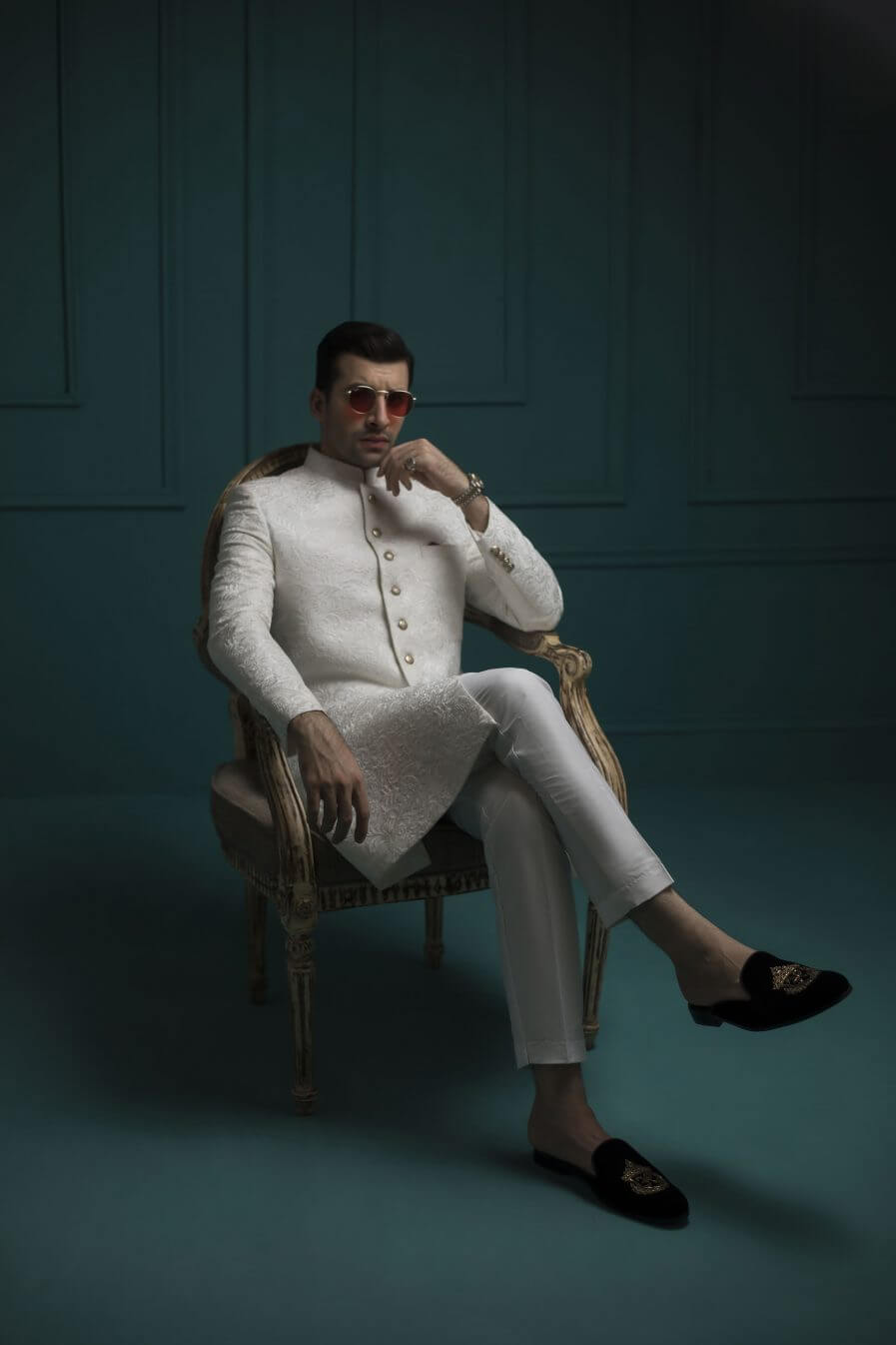 White Self-Embossed Silk Sherwani (3-Piece) - Image 4